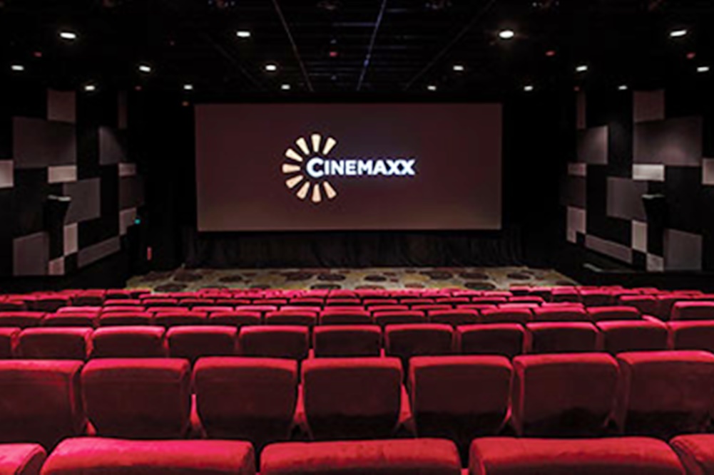 Синемакс Cinemaxx. Кинотеатр 21 кв. Кино с 6 10 синемакс. Артикул Cinema 21.